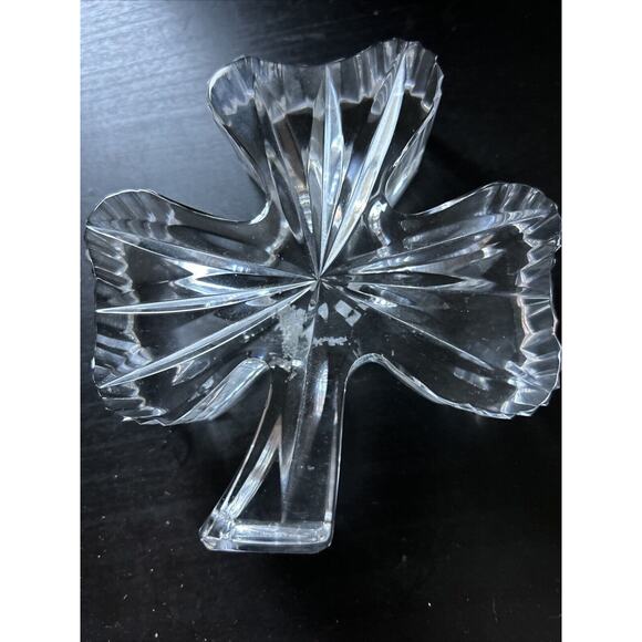 Waterford Crystal Three Leaf Clover Shamrock Paperweight w Label Made in Ireland - Picture 1 of 8
